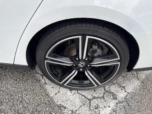 2023 Honda Accord Hybrid Base