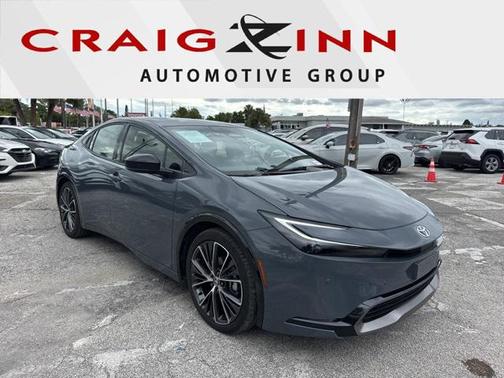 2025 Toyota Prius LE