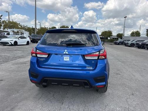 2026 Mitsubishi Outlander Sport SE