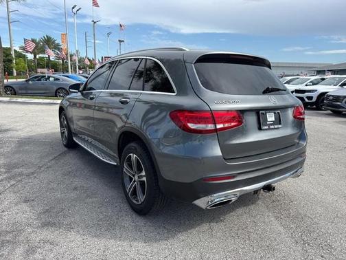2017 Mercedes-Benz GLC 300 Base