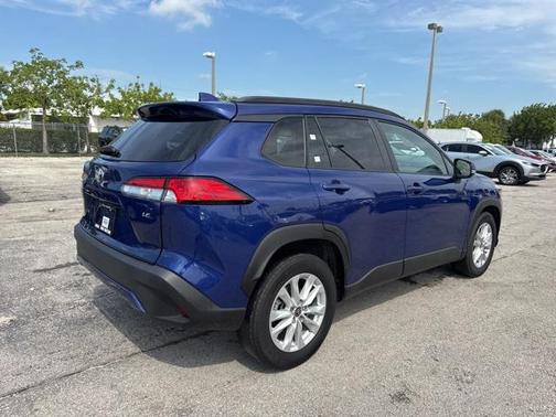 2023 Toyota Corolla Cross LE