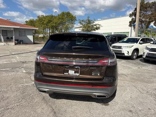 2020 Lincoln Nautilus Standard