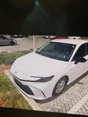 2025 Toyota Camry LE