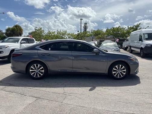 2021 Lexus ES 350 Base
