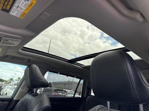 2024 Toyota Highlander Platinum