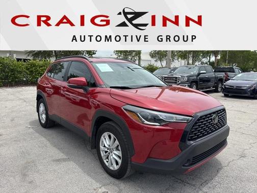 2024 Toyota Corolla Cross LE