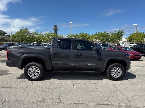2024 Toyota Tacoma SR5
