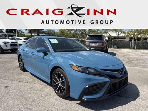 2023 Toyota Camry SE