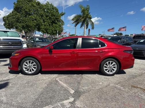 2023 Toyota Camry LE