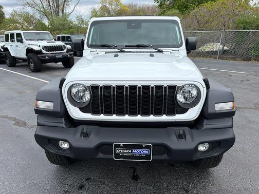 Bright White Clearcoat 2024 Jeep Wrangler Sport S
