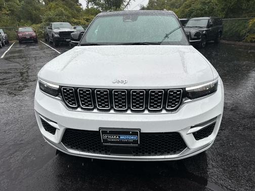 2024 Jeep Grand Cherokee Summit