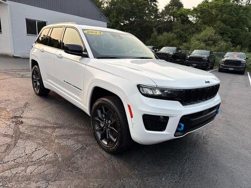 2024 Jeep Grand Cherokee 4xe Anniversary Edition