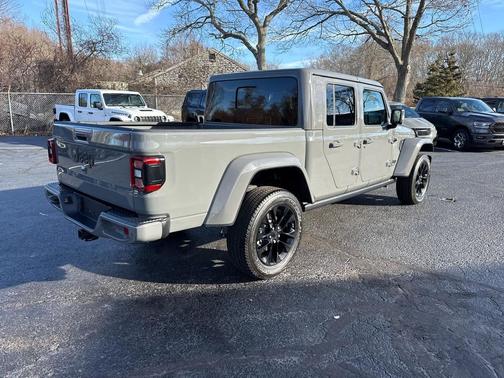 2022 Jeep Gladiator High Altitude