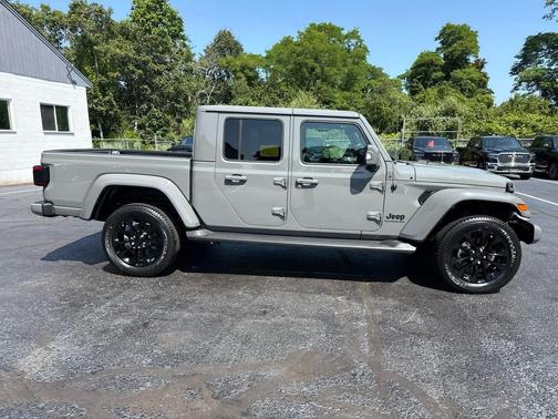 2022 Jeep Gladiator High Altitude