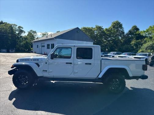 2025 Jeep Gladiator High Tide