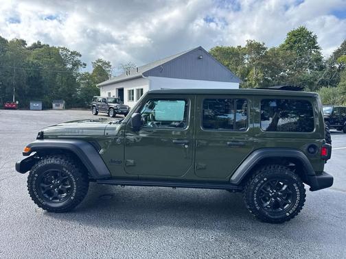 2023 Jeep Wrangler Willys