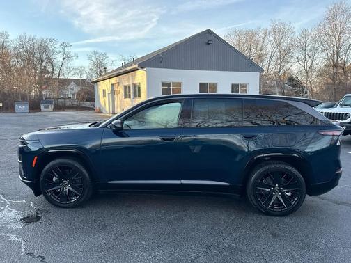 2024 Jeep Wagoneer S Launch Edition