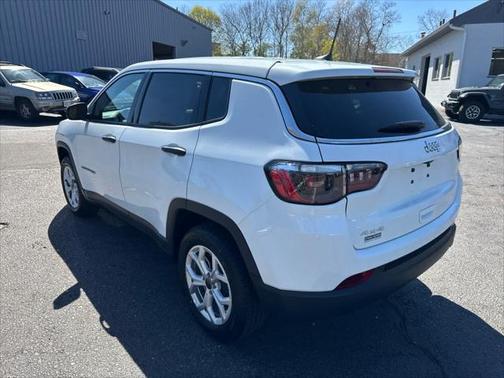 2025 Jeep Compass Sport