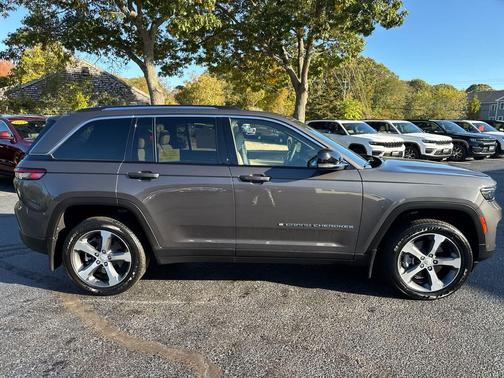 2023 Jeep Grand Cherokee 4xe Base