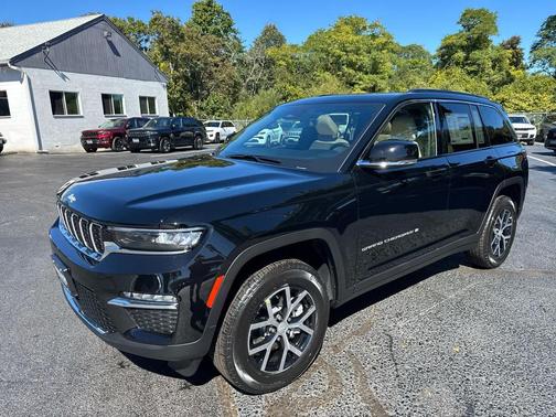 2025 Jeep Grand Cherokee Limited X