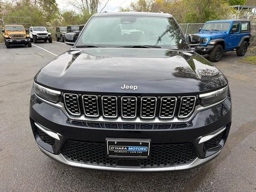 Midnight Sky 2024 Jeep Grand Cherokee Summit