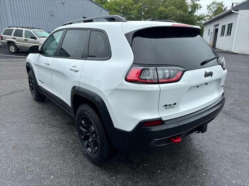 2022 Jeep Cherokee Trailhawk