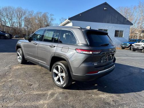 2022 Jeep Grand Cherokee Limited