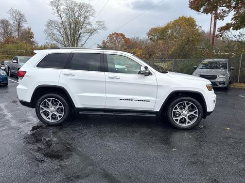 2022 Jeep Grand Cherokee Limited
