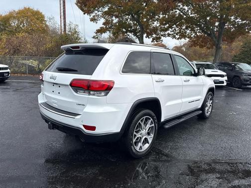 2022 Jeep Grand Cherokee Limited
