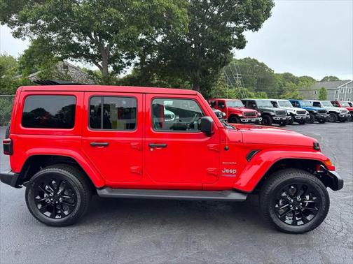 2022 Jeep Wrangler Unlimited 4xe Sahara
