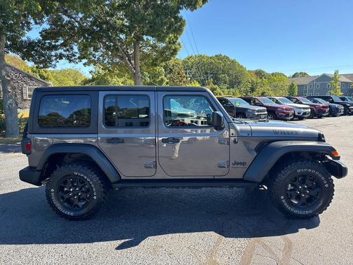2023 Jeep Wrangler Willys