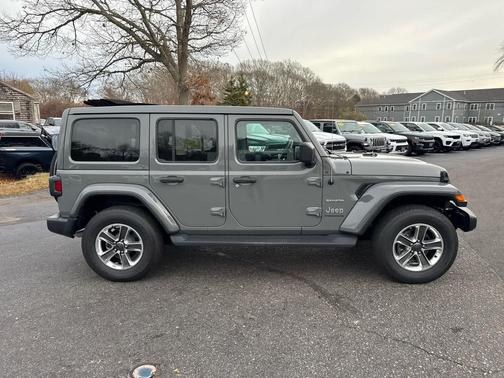 2023 Jeep Wrangler Sahara
