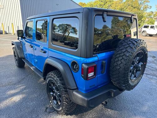2023 Jeep Wrangler Willys