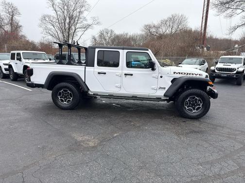 2023 Jeep Gladiator Mojave