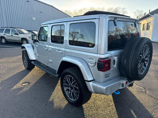 2024 Jeep Wrangler 4xe High Altitude