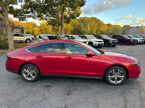 2024 Honda Accord EX 1.5T