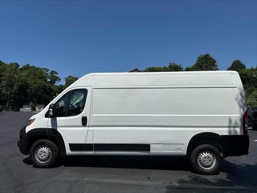 2025 RAM ProMaster 2500 Tradesman