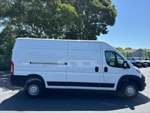 2025 RAM ProMaster 2500 Tradesman