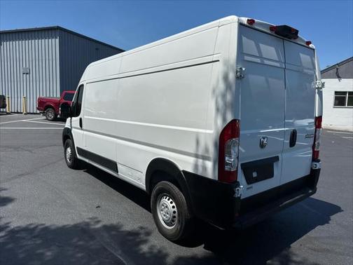 2025 RAM ProMaster 2500 Tradesman
