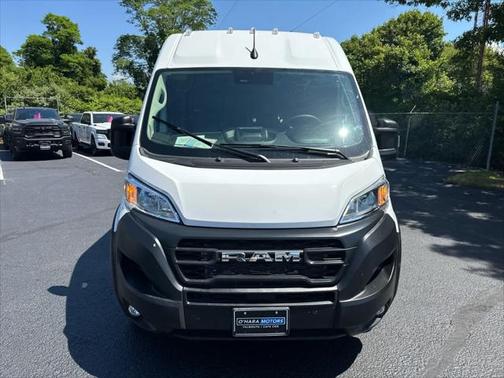 2025 RAM ProMaster 2500 Tradesman