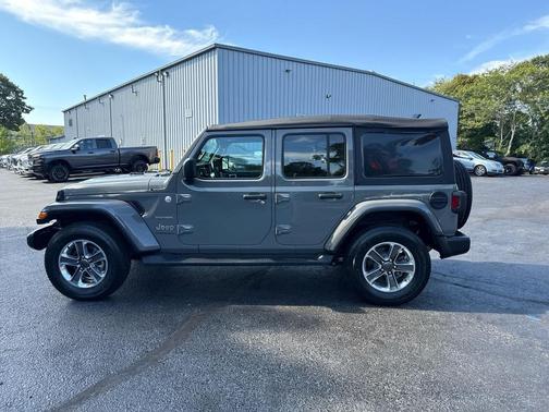 2023 Jeep Wrangler Sahara