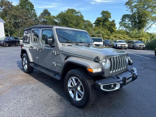 2023 Jeep Wrangler Sahara