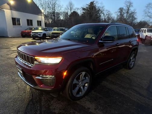 2023 Jeep Grand Cherokee Limited