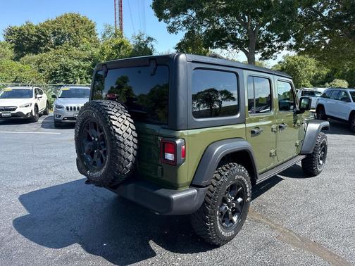 2023 Jeep Wrangler Willys