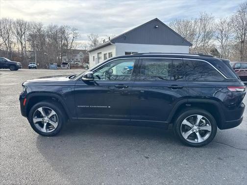 2022 Jeep Grand Cherokee 4xe Base