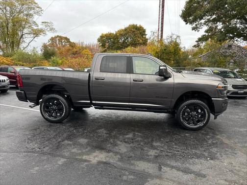 2026 RAM 2500 Laramie Crew Cab 4x4 6'4' Box