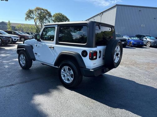 2022 Jeep Wrangler Sport S