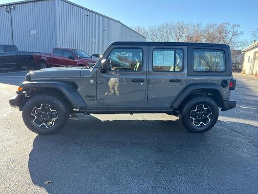 2021 Jeep Wrangler Unlimited Sport