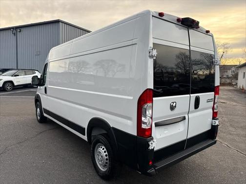 2024 RAM ProMaster 2500 Tradesman