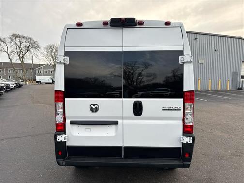 2024 RAM ProMaster 2500 Tradesman